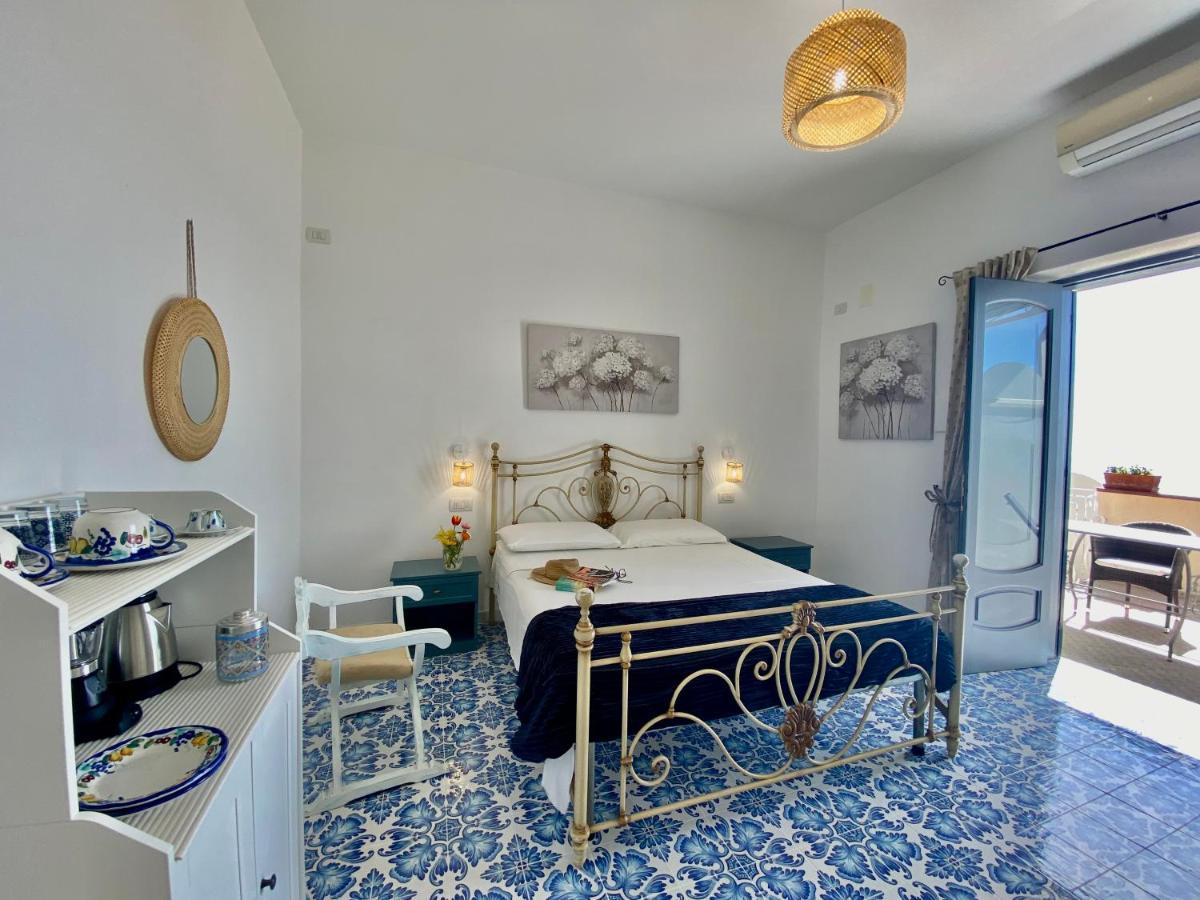 Il Profumo Dei Fiori Apartment Praiano Luaran gambar