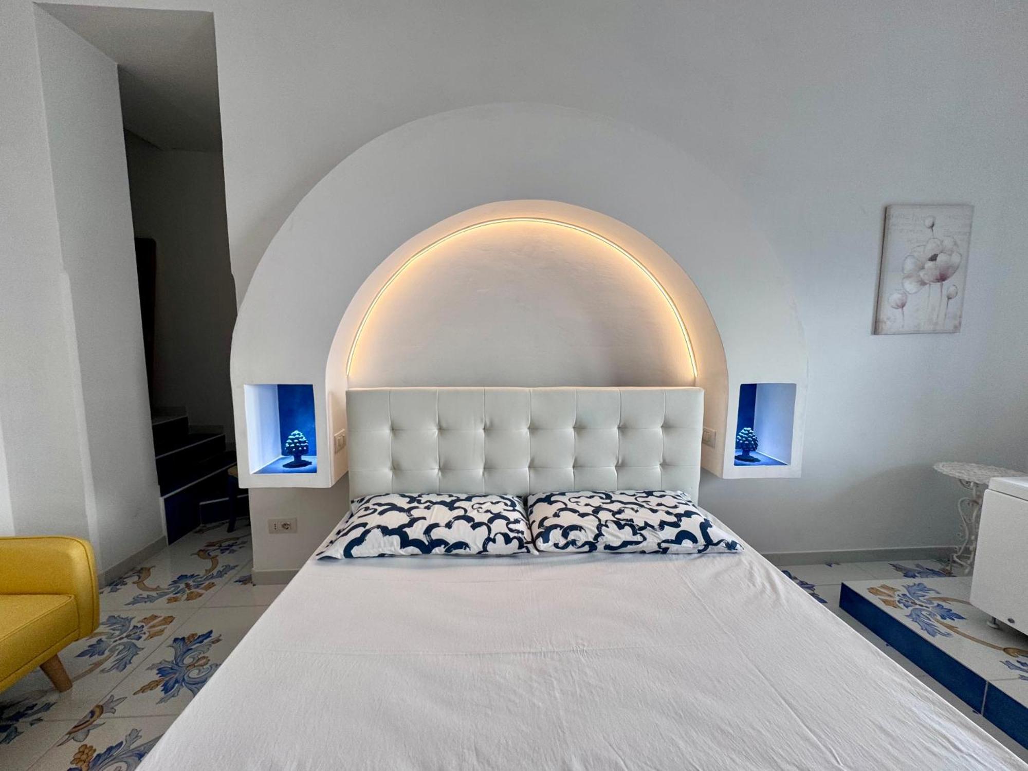 Il Profumo Dei Fiori Apartment Praiano Luaran gambar