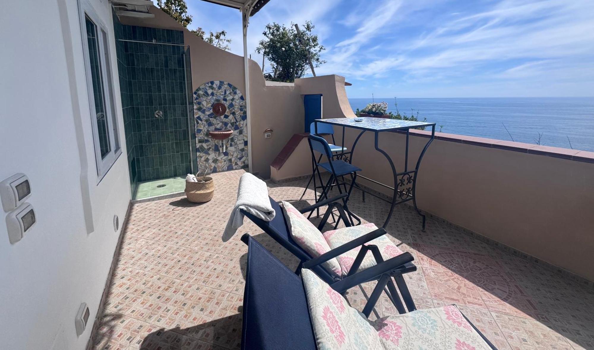 Il Profumo Dei Fiori Apartment Praiano Luaran gambar