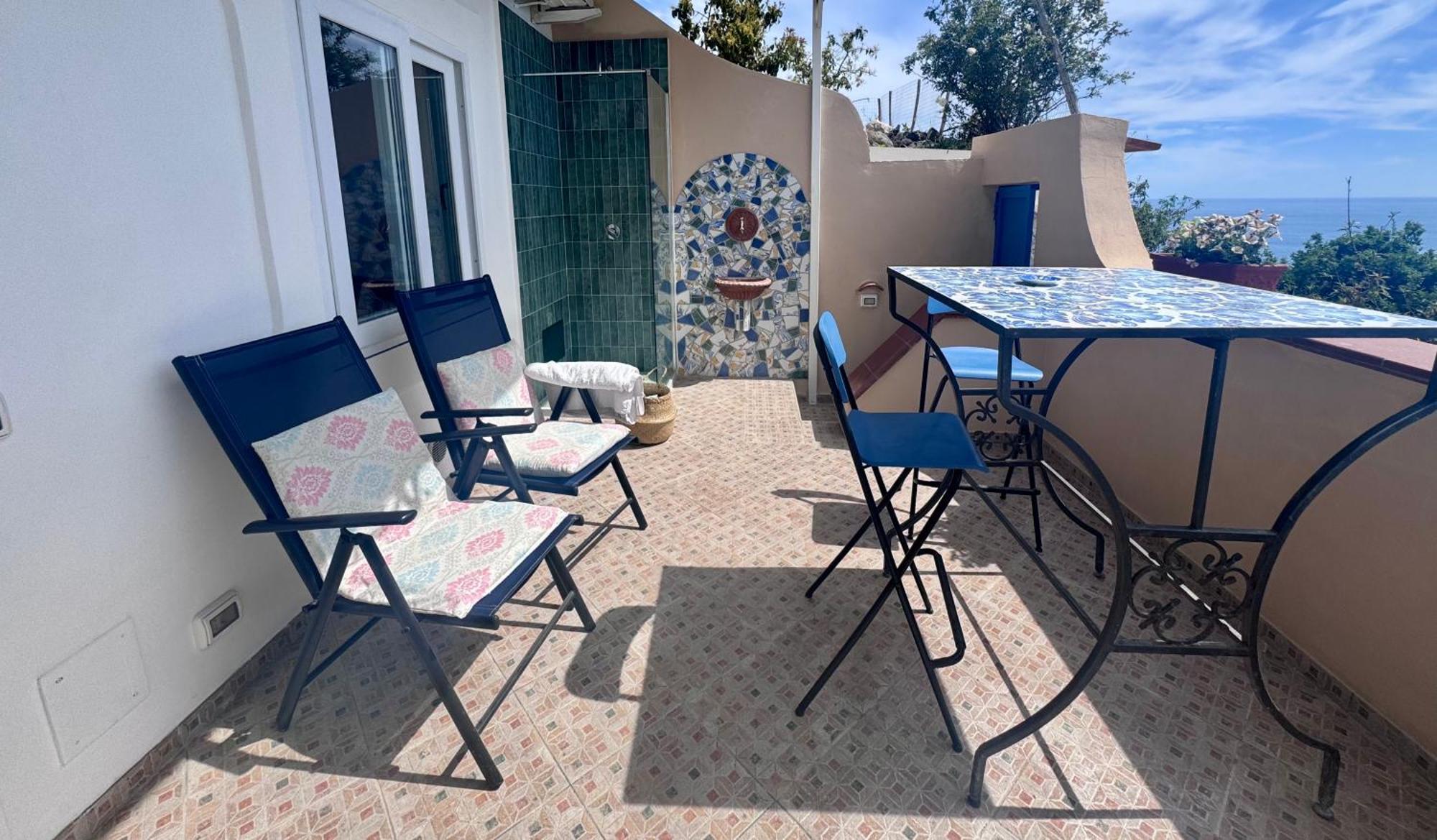 Il Profumo Dei Fiori Apartment Praiano Luaran gambar
